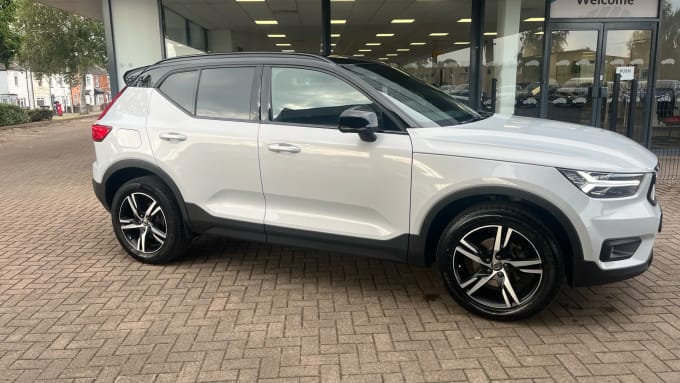 2021 Volvo Xc40