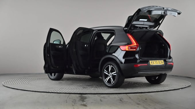 2020 Volvo Xc40