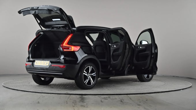 2020 Volvo Xc40