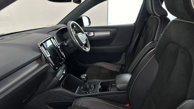 2020 Volvo Xc40