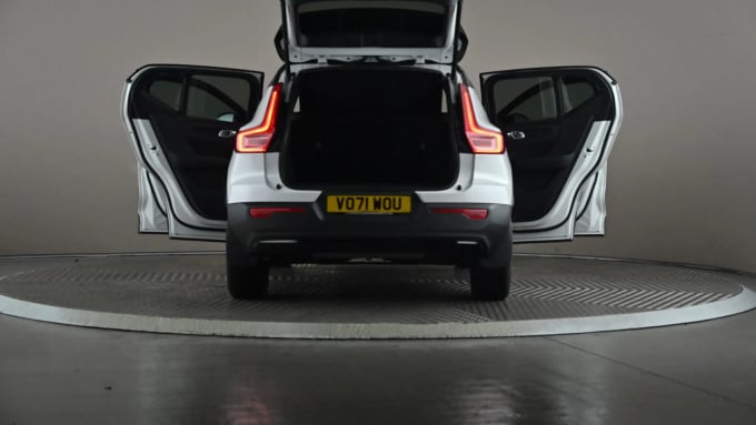 2021 Volvo Xc40
