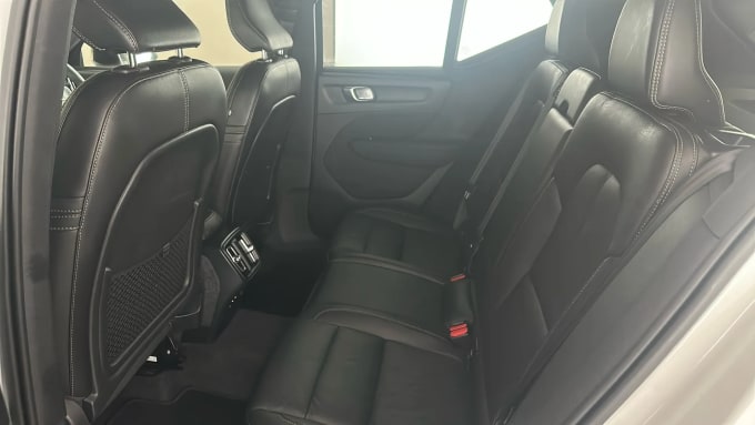 2021 Volvo Xc40