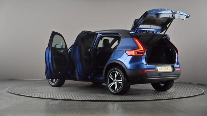 2021 Volvo Xc40