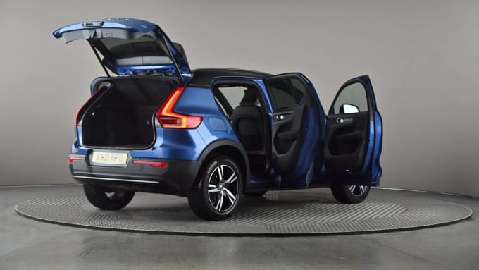 2021 Volvo Xc40