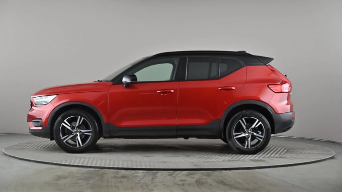 2021 Volvo Xc40