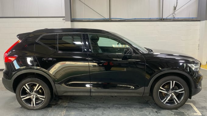 2021 Volvo Xc40