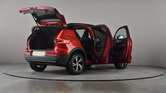 2020 Volvo Xc40