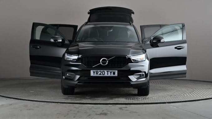 2020 Volvo Xc40