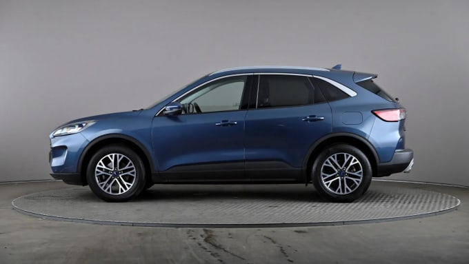 2022 Ford Kuga