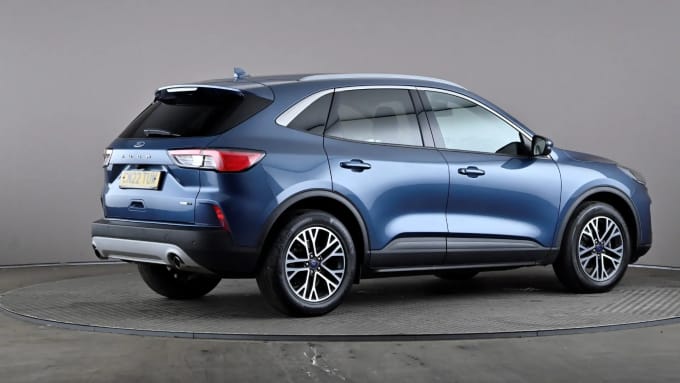 2022 Ford Kuga
