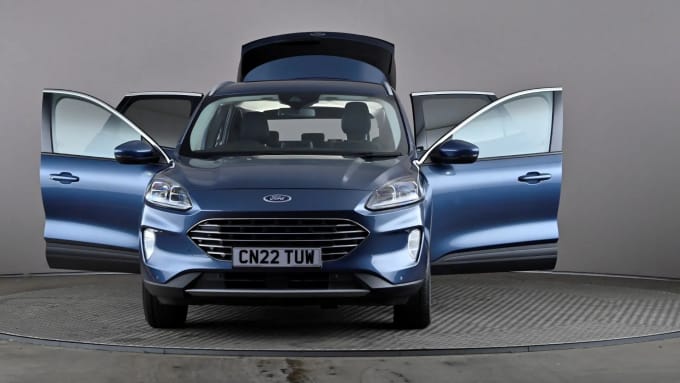 2022 Ford Kuga