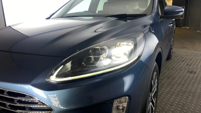 2022 Ford Kuga