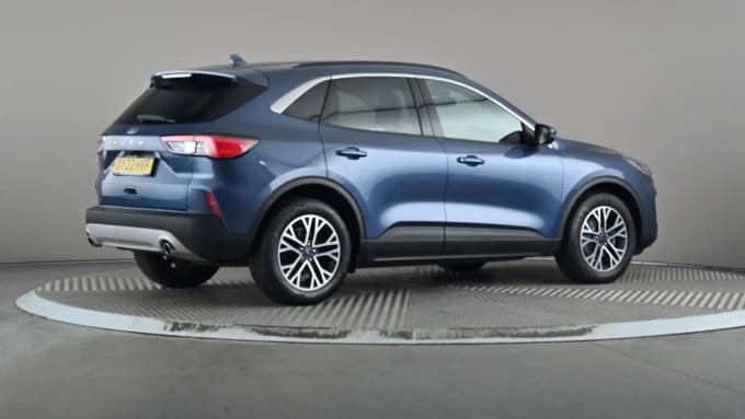 2022 Ford Kuga