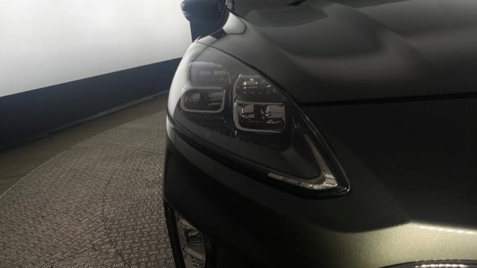 2022 Ford Kuga
