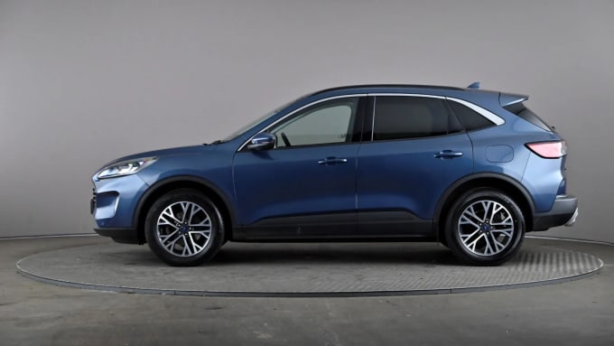 2022 Ford Kuga