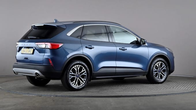 2022 Ford Kuga