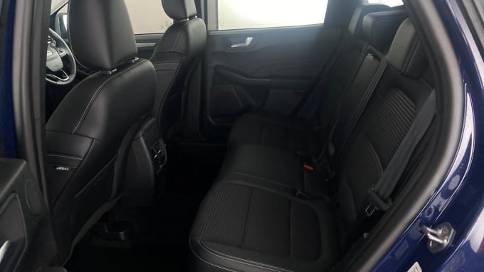 2022 Ford Kuga