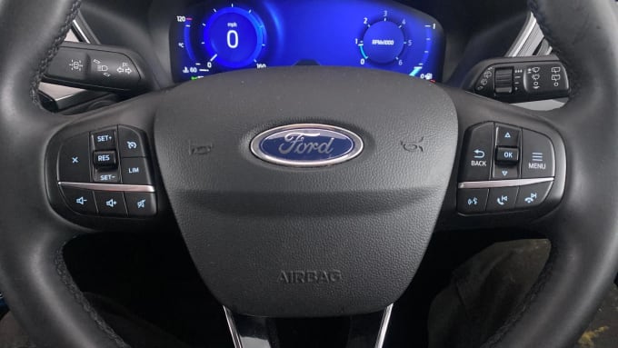 2022 Ford Kuga