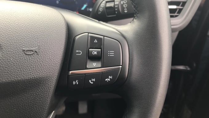 2022 Ford Kuga