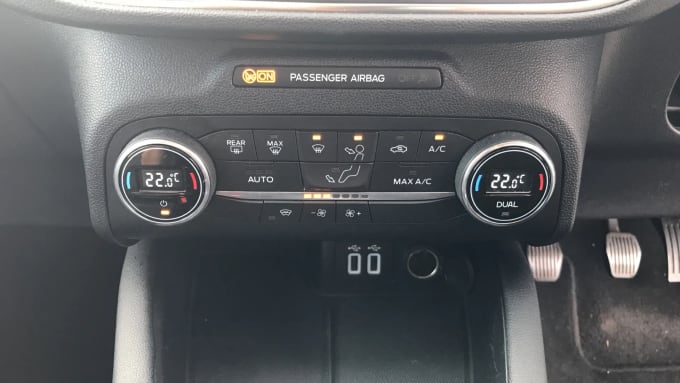 2022 Ford Kuga