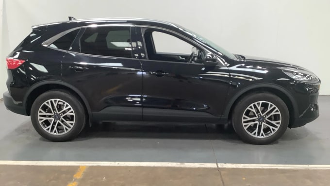 2022 Ford Kuga