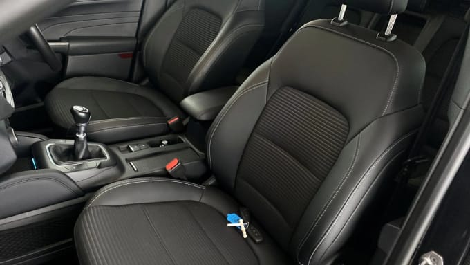 2022 Ford Kuga