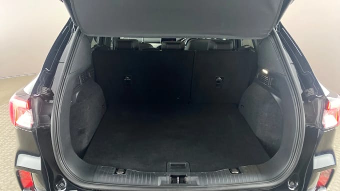 2022 Ford Kuga