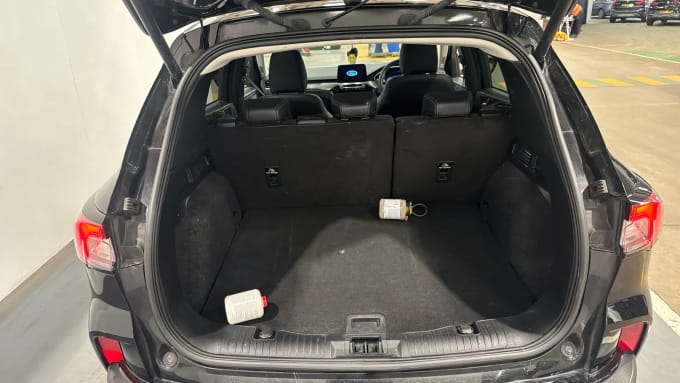 2022 Ford Kuga