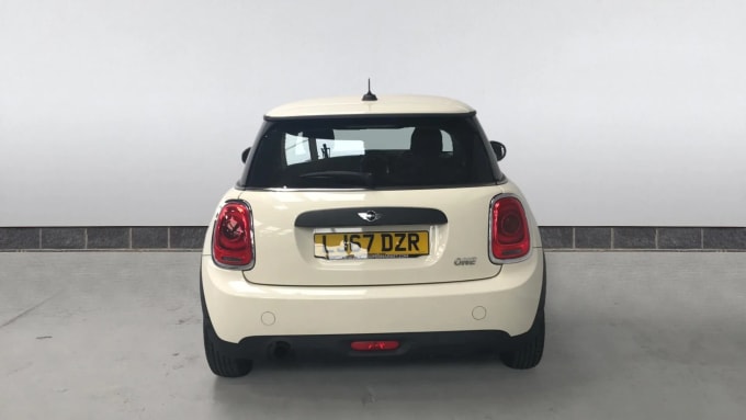 2017 Mini Hatch