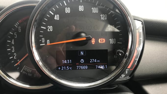 2017 Mini Hatch