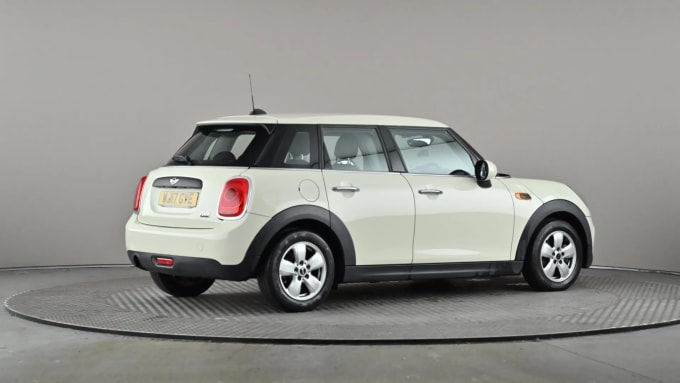 2017 Mini Hatch