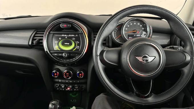 2017 Mini Hatch