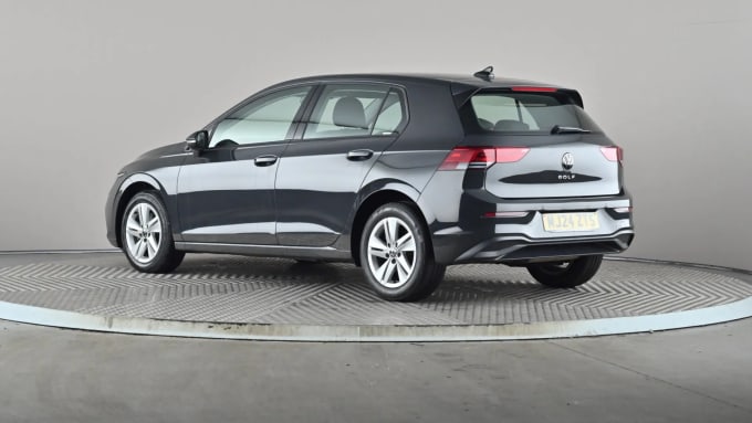2024 Volkswagen Golf