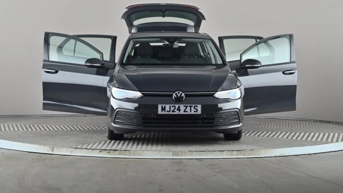 2024 Volkswagen Golf