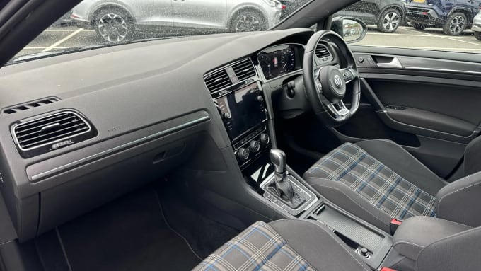 2020 Volkswagen Golf