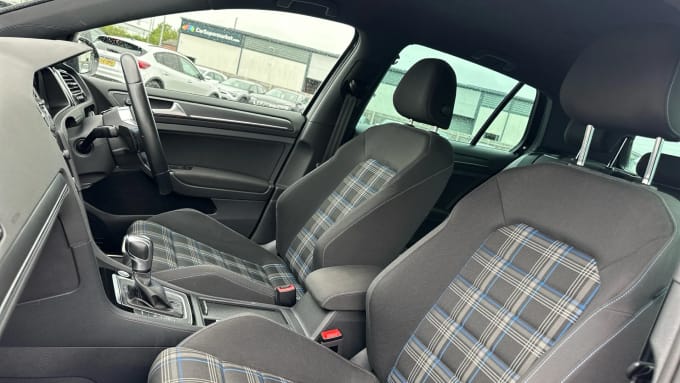 2020 Volkswagen Golf