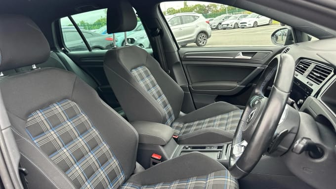 2020 Volkswagen Golf