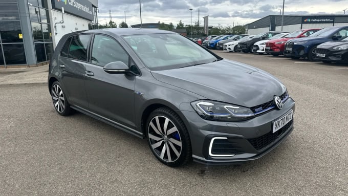 2020 Volkswagen Golf