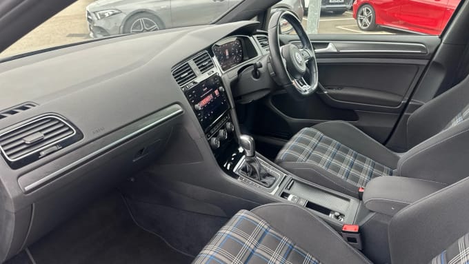 2020 Volkswagen Golf