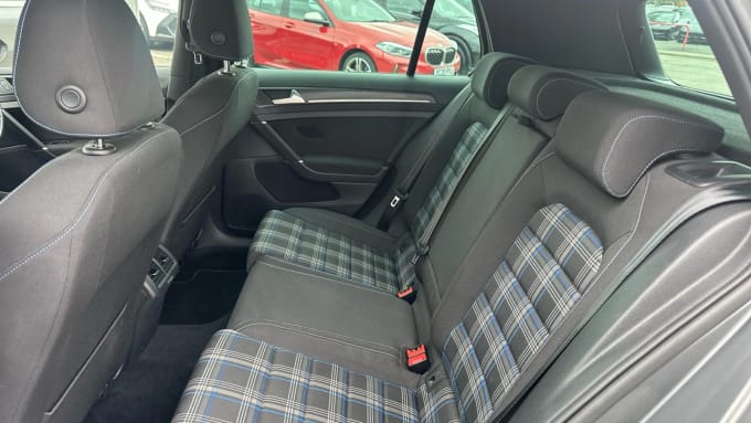 2020 Volkswagen Golf