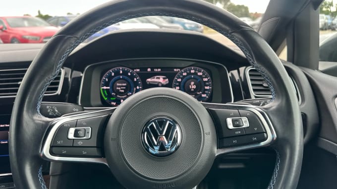 2020 Volkswagen Golf