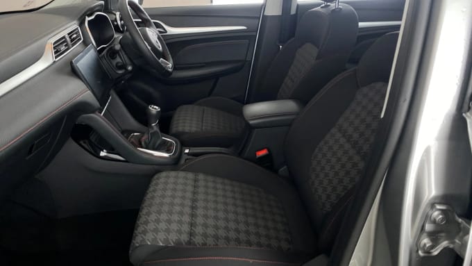 2024 Mg Motor Uk Zs