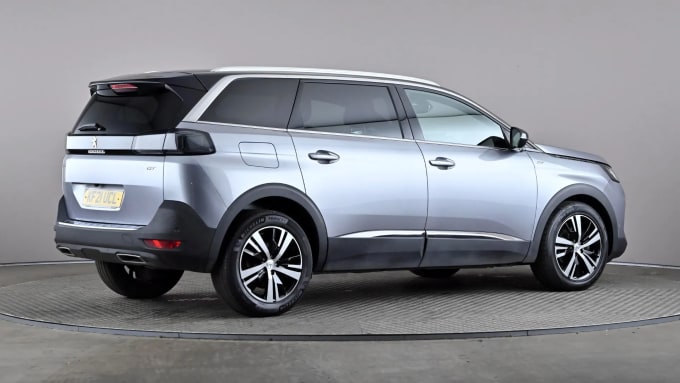 2021 Peugeot 5008