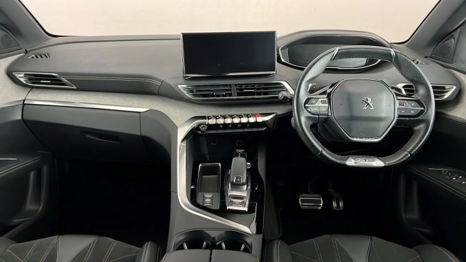 2021 Peugeot 5008