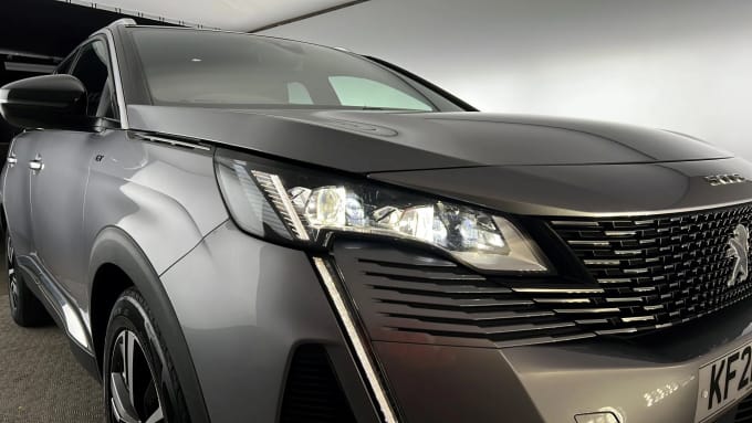 2021 Peugeot 5008