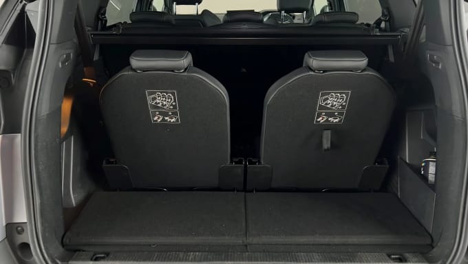 2021 Peugeot 5008