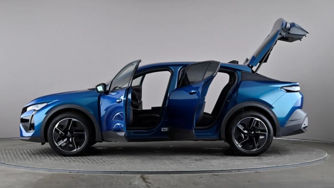 2024 Peugeot 408