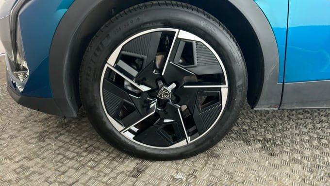 2024 Peugeot 408