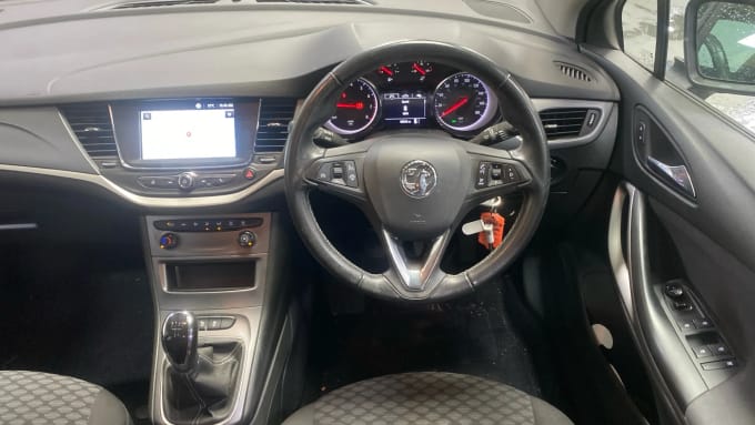 2018 Vauxhall Astra