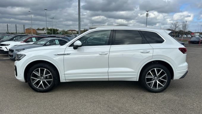 2019 Volkswagen Touareg